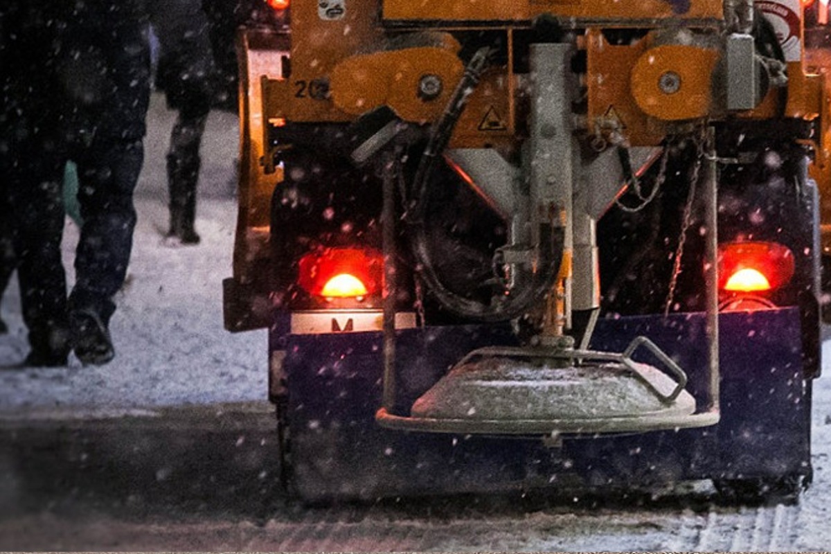 winterdienst schneeräumfahrzeug gebäudereinigung stuttgart remshalden